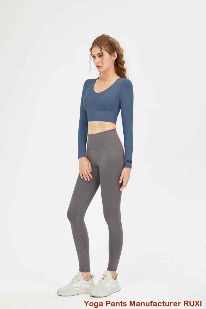 Leggings acampanados azul marino elegantes y cómodos Ruxi