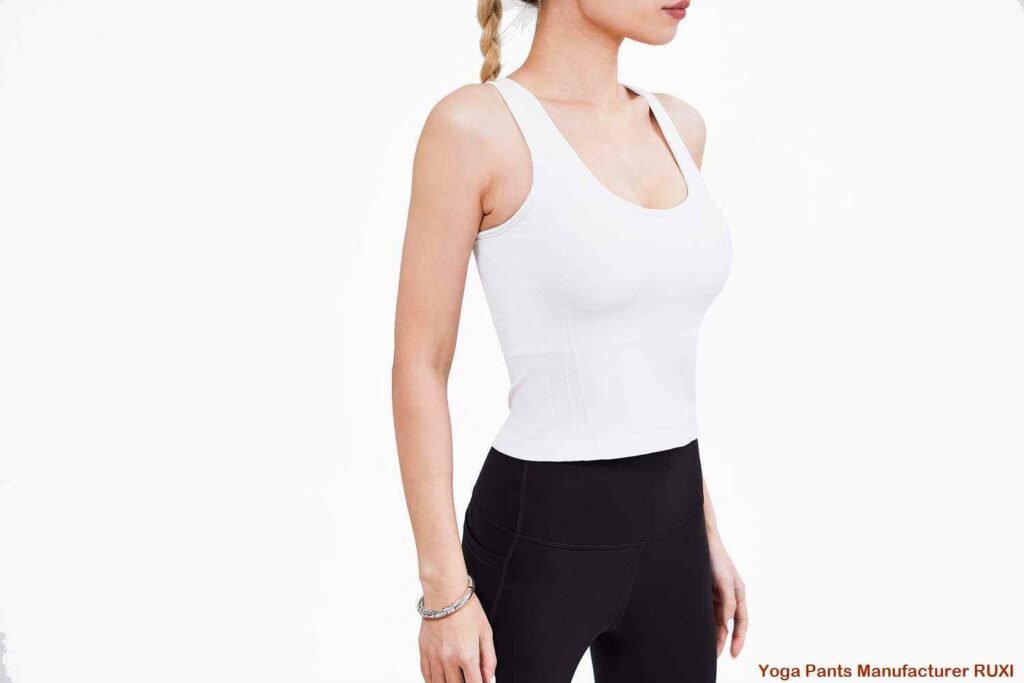 Pantalones cortos deportivos de mujer para días activos
