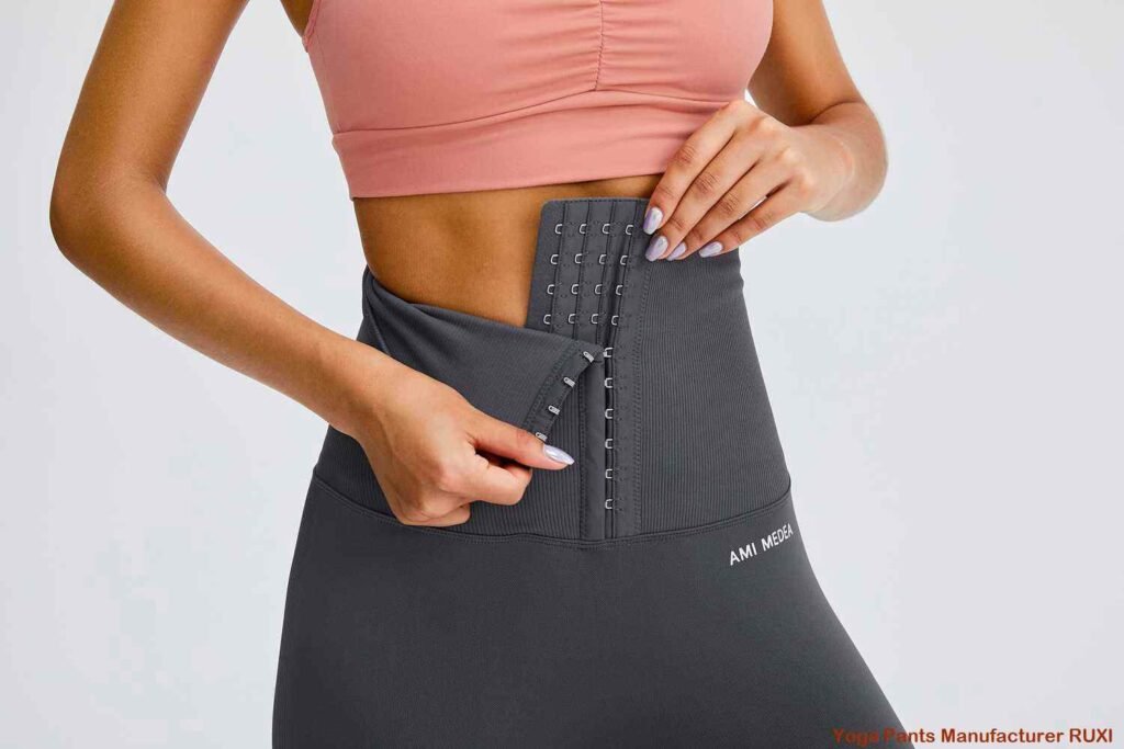 Pantalones cortos de yoga de licra con ajuste cómodo Ruxi
